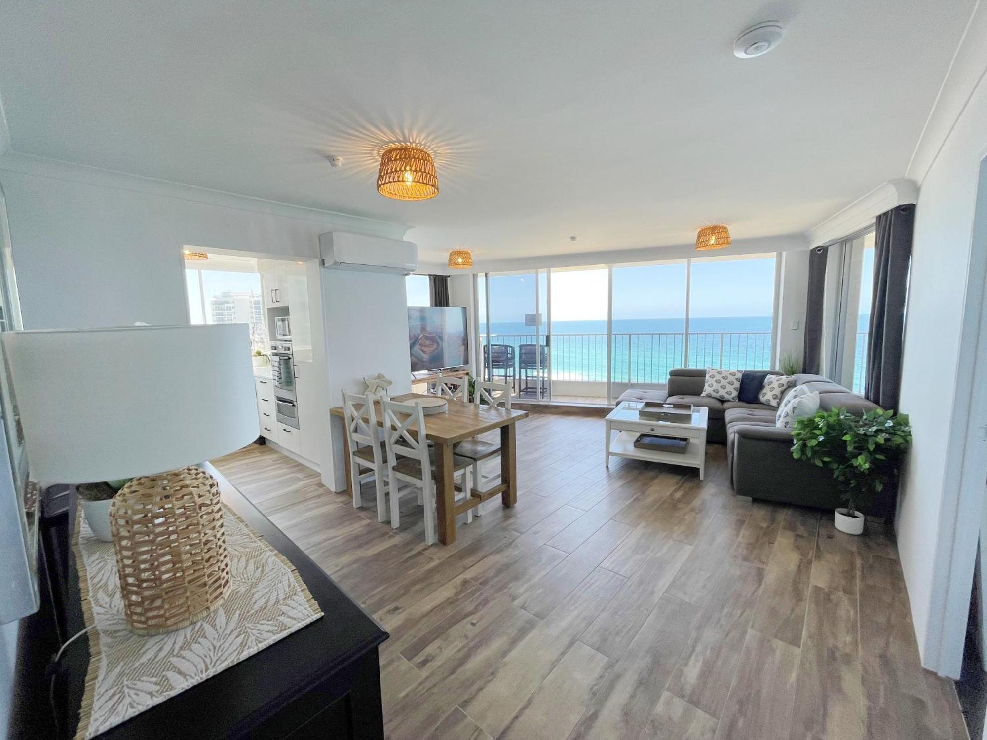 Absolutely Stunning! On The Beach !!! Gold Coast Dış mekan fotoğraf